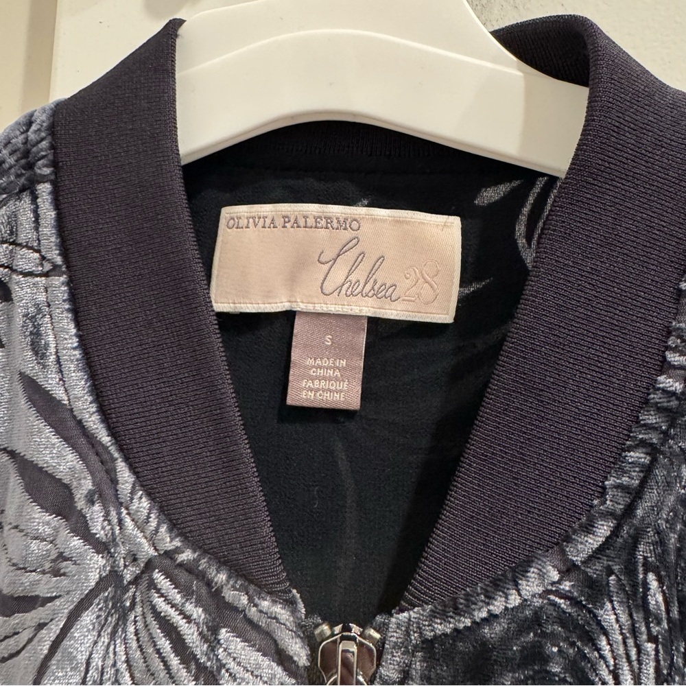 Olivia Palermo + Chelsea28 Velvet Burnout Bomber Jacket Size Small - Picture 11 of 15